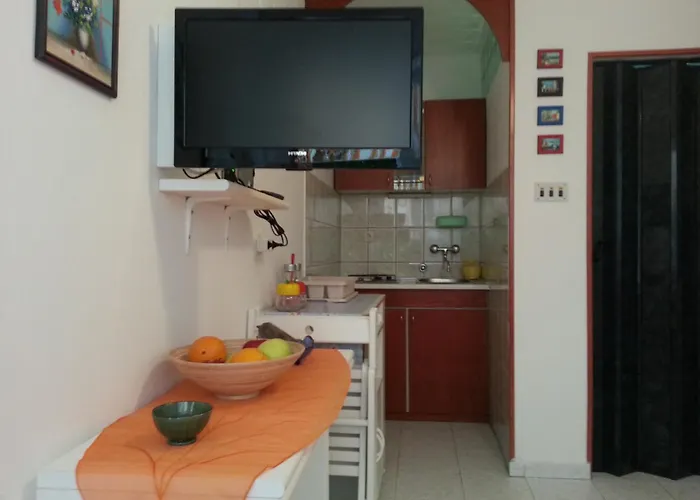 Kiara Sabunike 836