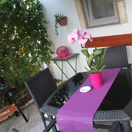 Apartamento Kiara Sabunike 836 *